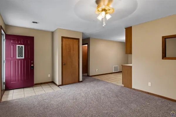 800 Banner RD, Holton, KS 66436