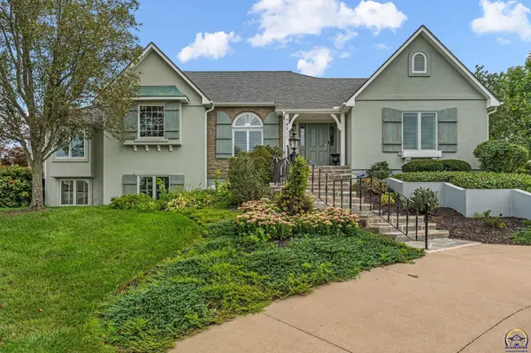 5821 SW 38th ST, Topeka, KS 66610