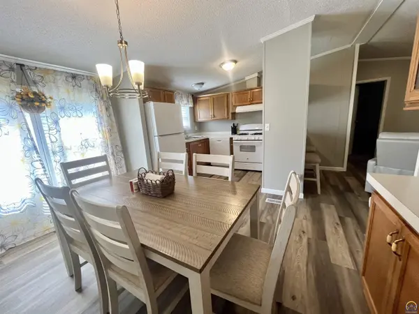301 N 1st ST, Herington, KS 67449