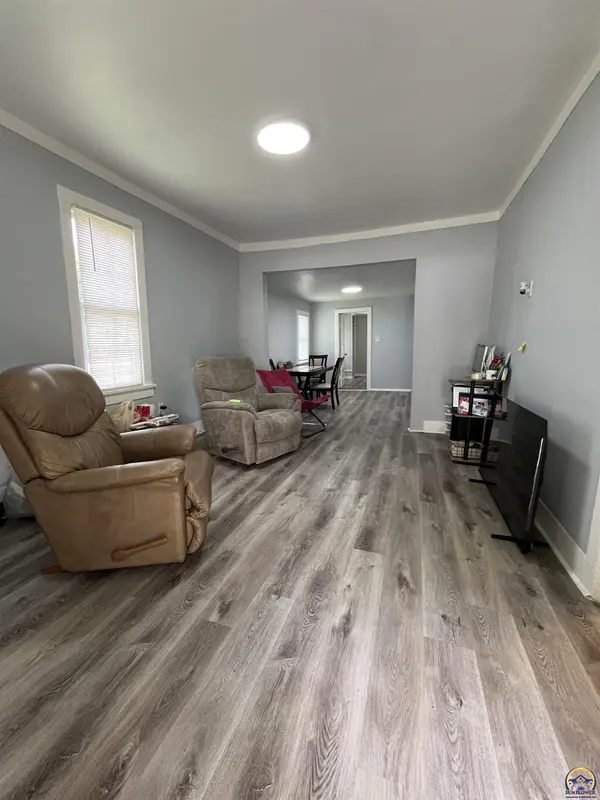 302 S Exchange ST, Emporia, KS 66801