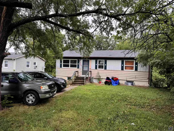 1724 SE Pennsylvania AVE, Topeka, KS 66607
