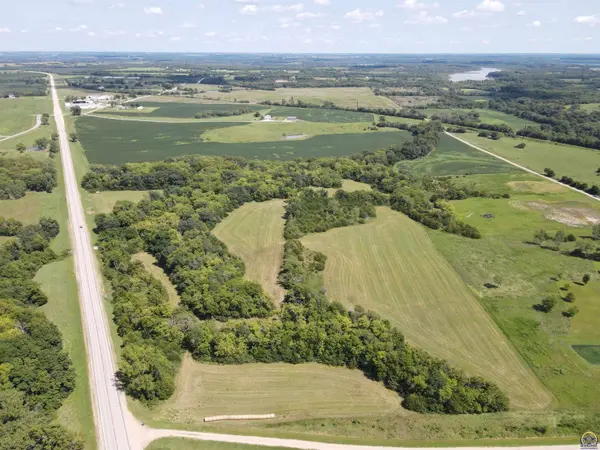 13142 K-4 HWY #tract 2, Valley Falls, KS 66088