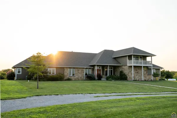 11301 S Croco RD, Carbondale, KS 66414