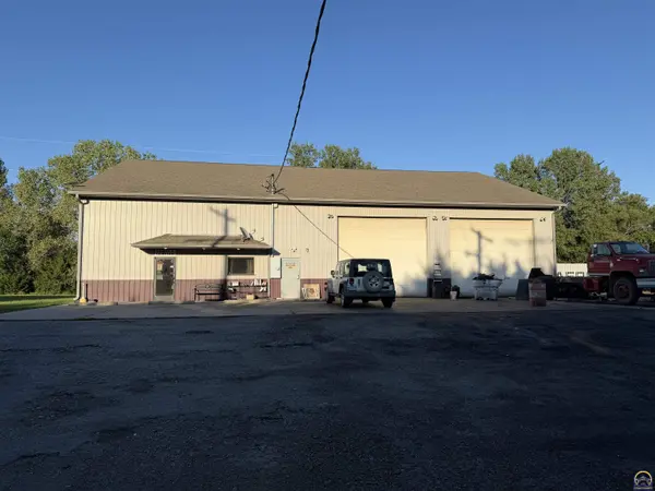 1401 K-4 HWY, Valley Falls, KS 66088