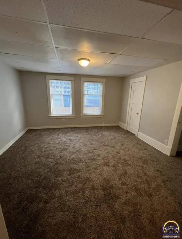 1430 SW Polk ST, Topeka, KS 66612