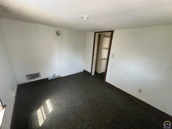 421 Congress St, Emporia, KS 66801