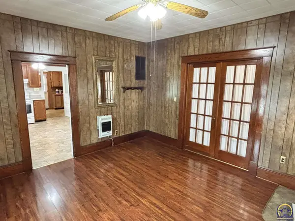 521 Elm ST, Cottonwood Falls, KS 66845