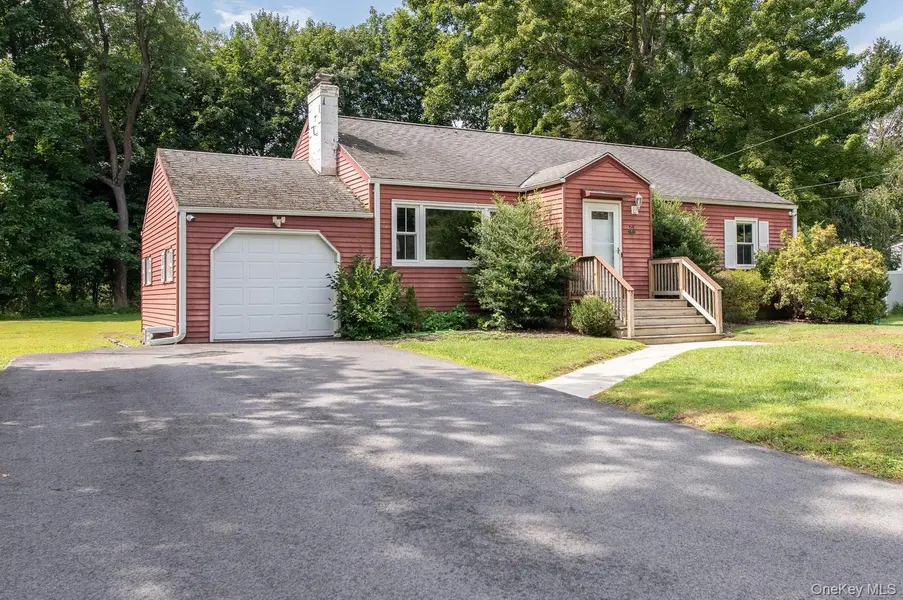 64 Alda DR, Poughkeepsie, NY 12603