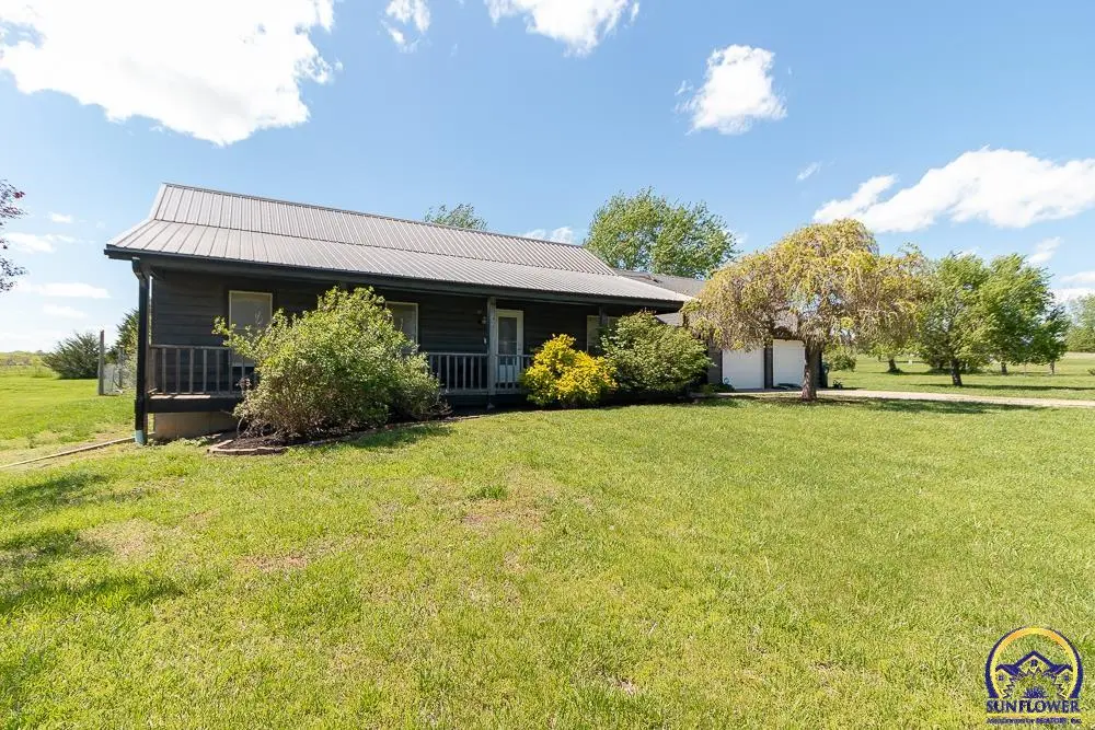 12855 S RD, Hoyt, KS 66440