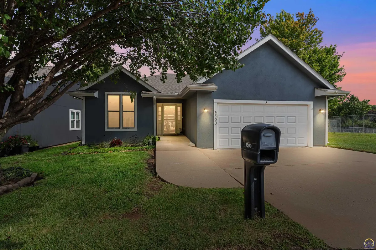5500 SW Chapella, Topeka, KS 66614