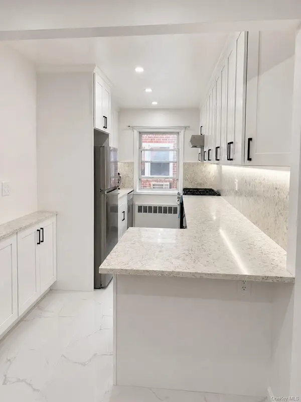 553 CENTRAL AVE #19B, Cedarhurst, NY 11516