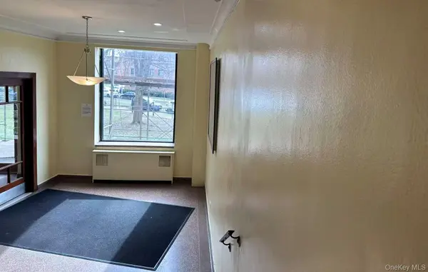 150-11 72nd RD #6F, Flushing, NY 11367