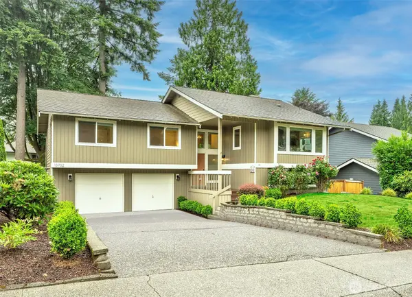 13702 173rd PL NE, Redmond, WA 98052