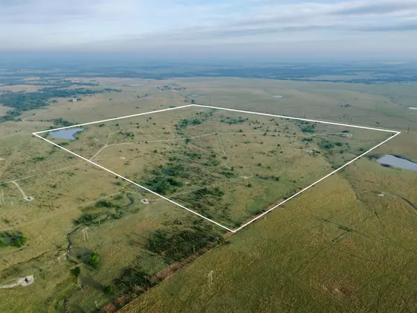 0 SW Parallel St, El Dorado, KS 67042