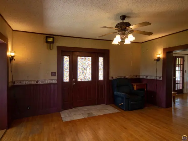 3353 N Hwy 99, Admire, KS 66830-9108