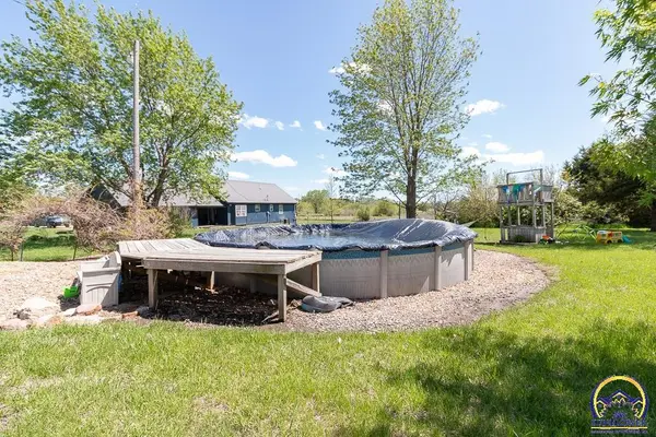 12855 S RD, Hoyt, KS 66440