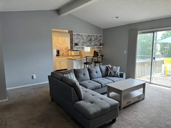 5857 SW 22nd Ter #Unit 3, Topeka, KS 66614