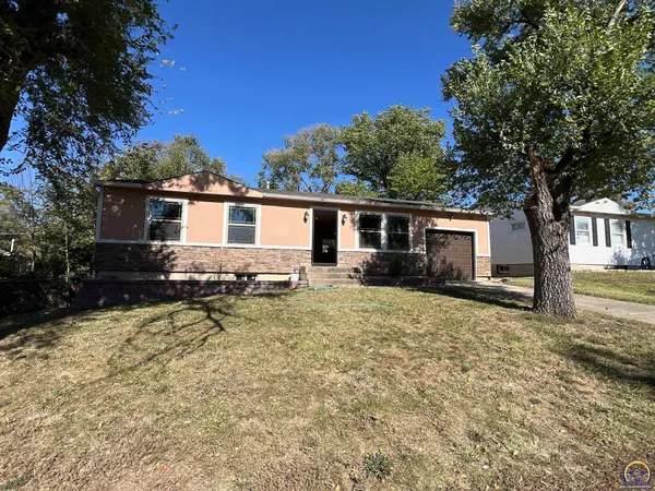 1008 SE 36th ST, Topeka, KS 66605