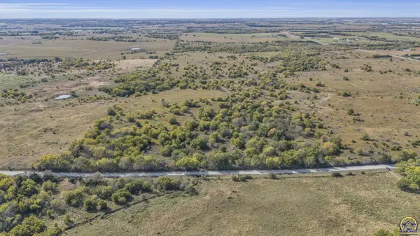 0 Planter RD, Waverly, KS 66871