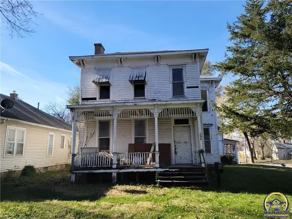 204 S Elm ST,  Ottawa,  KS 66067-2137