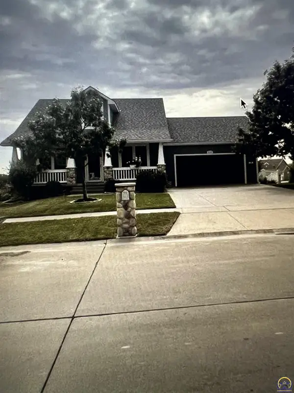 4137 Taneil DR, Manhattan, KS 66502