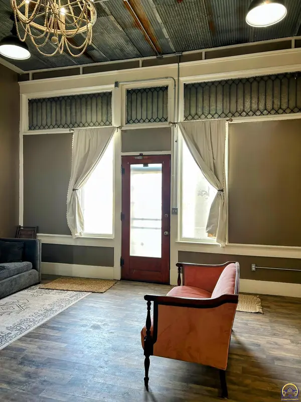 101 E Fourth St, Hoyt, KS 66440