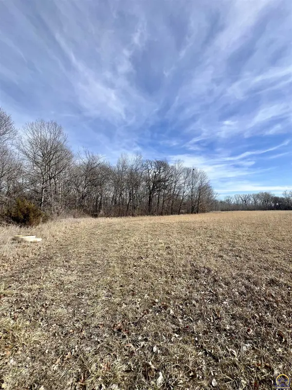 0000 N Osage RD, Burlingame, KS 66413