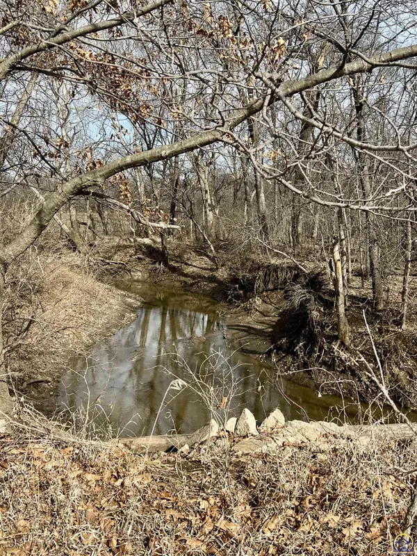 0000 N Osage RD, Burlingame, KS 66413