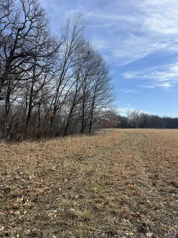 0000 N Osage RD, Burlingame, KS 66413