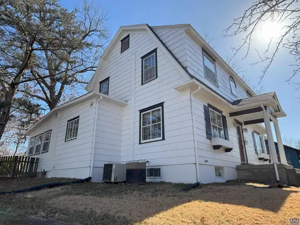 1524 Washington ST, Emporia, KS 66801-0000