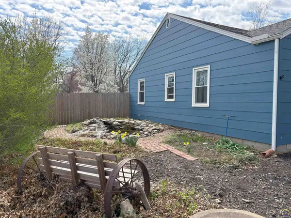 1107 W 18th ST, Emporia, KS 66801-0000