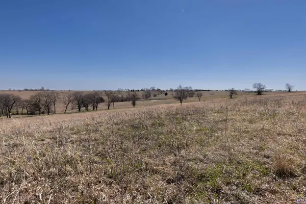 Parcel 8 SE Stanley RD, Tecumseh, KS 66542
