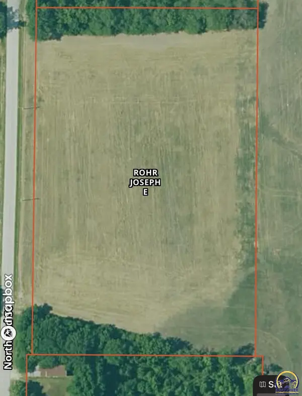 0 N 2nd ST, Burlington, KS 66839