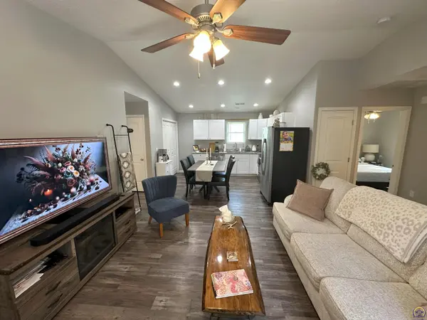 113 S State ST, Emporia, KS 66801