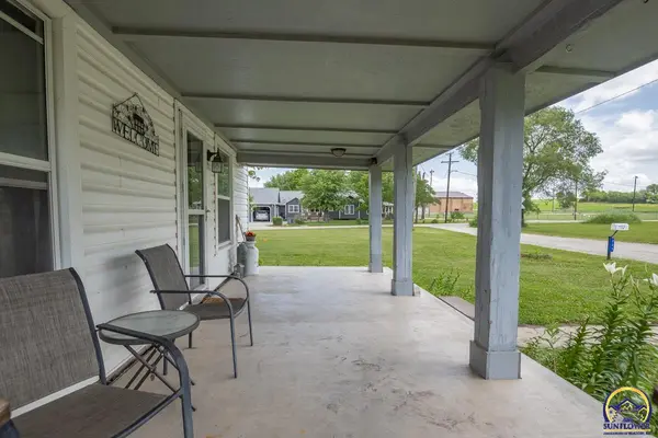 225 S Jackson ST #000 Poplar St, Delia, KS 66418