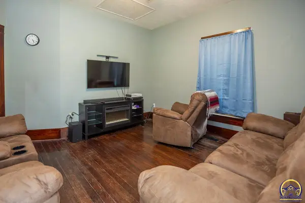 225 S Jackson ST #000 Poplar St, Delia, KS 66418