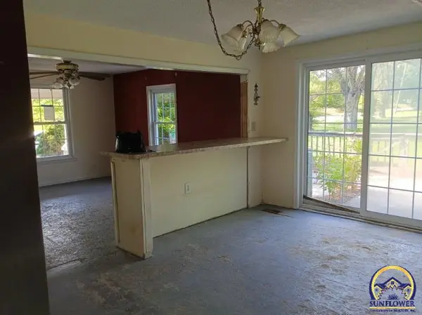 110 S 13th ST, Herington, KS 67449