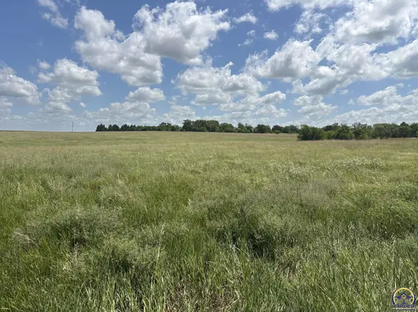 2419 HWY 150, Marion, KS 66861
