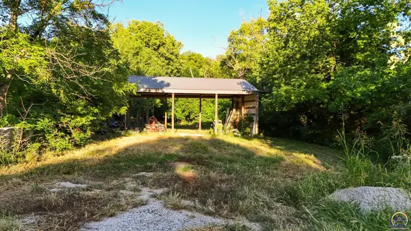 0000 E 1600 RD, Lawrence, KS 66044