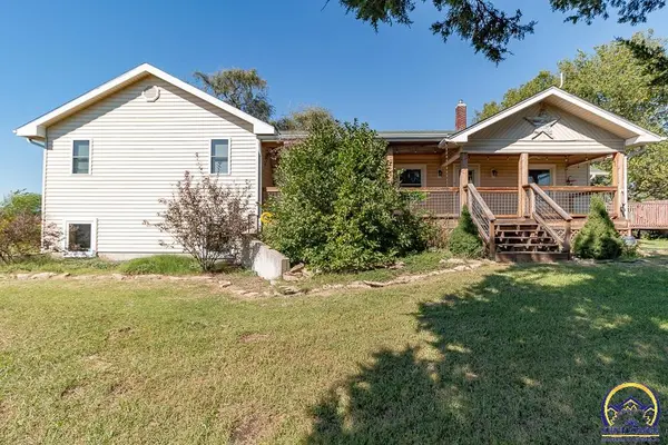 6840 SE 89th St, Berryton, KS 66409