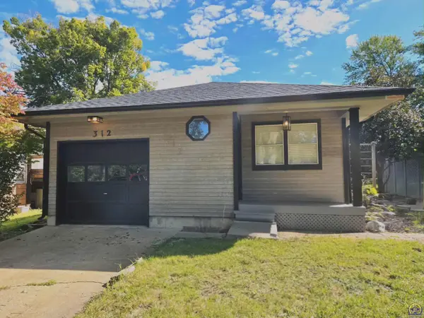 312 SW Watson AVE,  Topeka,  KS 66606