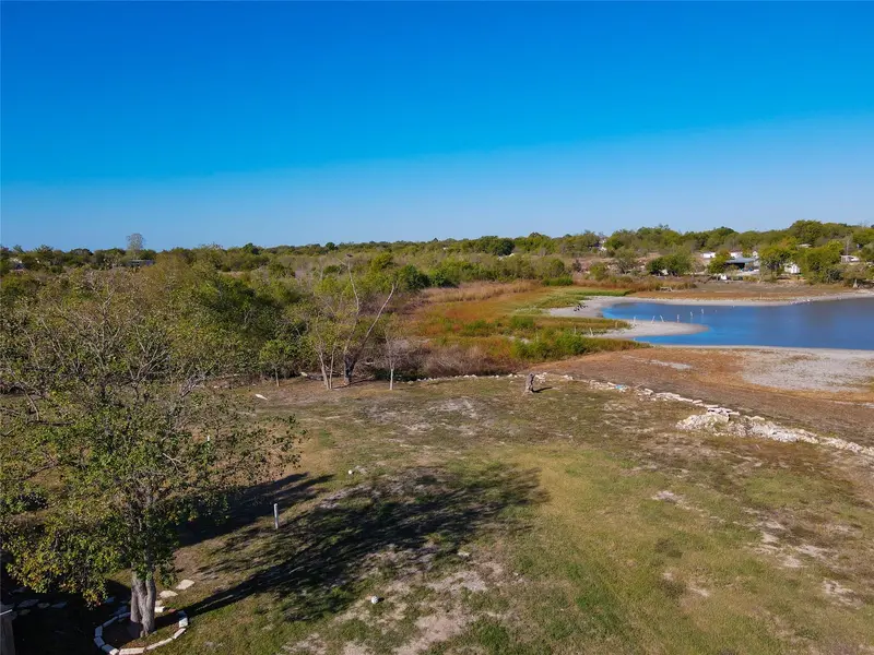 306 Cresthill CSWY, Kyle, TX 78640