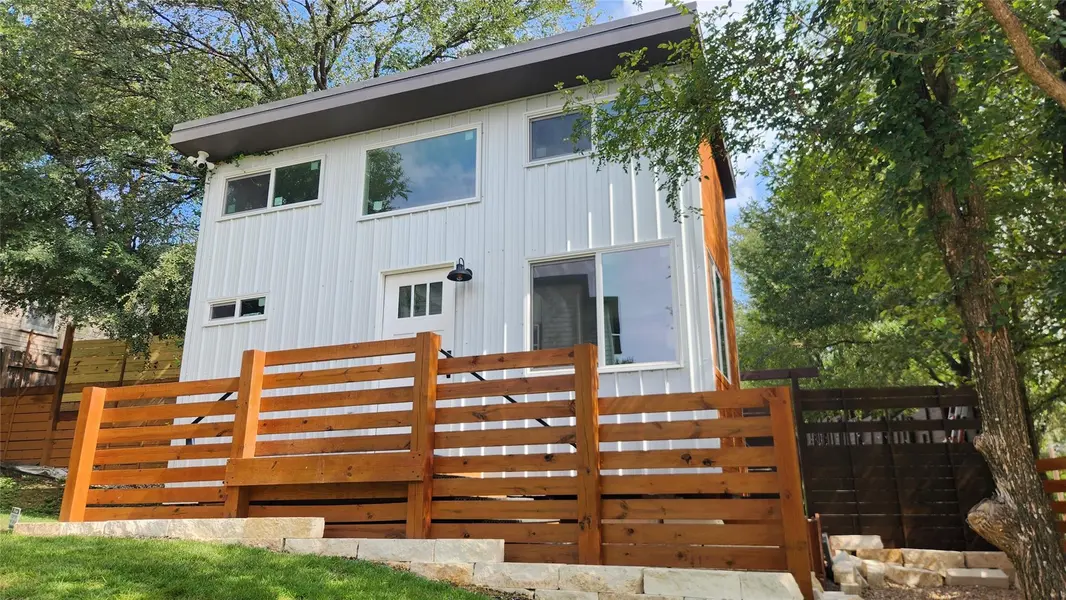 1134 Lott Ave, Austin, TX 78721