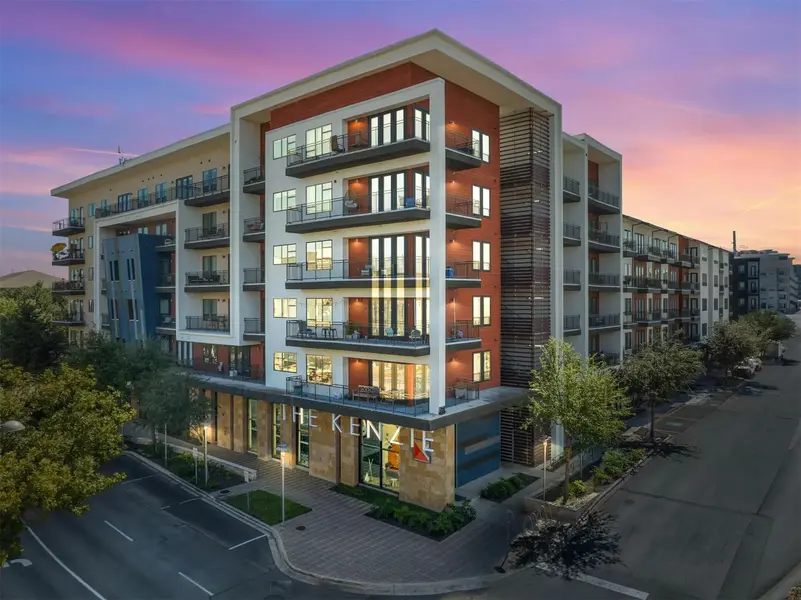 3201 Esperanza XING #415, Austin, TX 78758