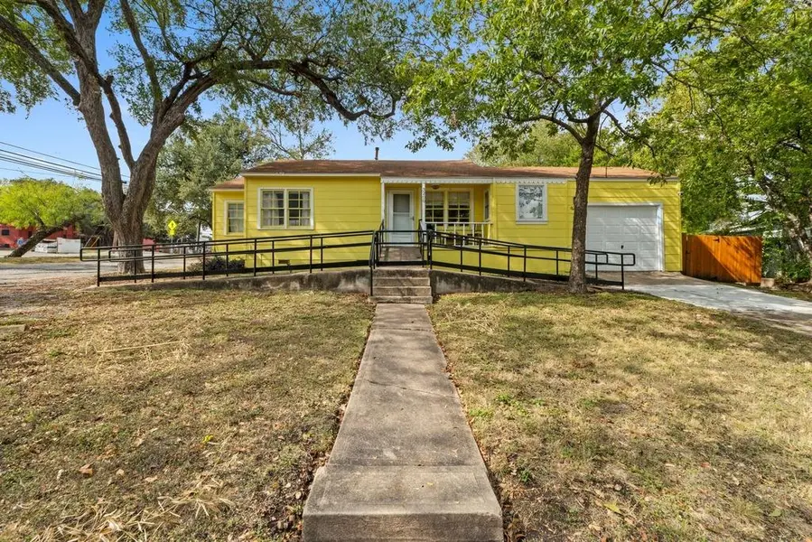 2710 Manor RD, Austin, TX 78722