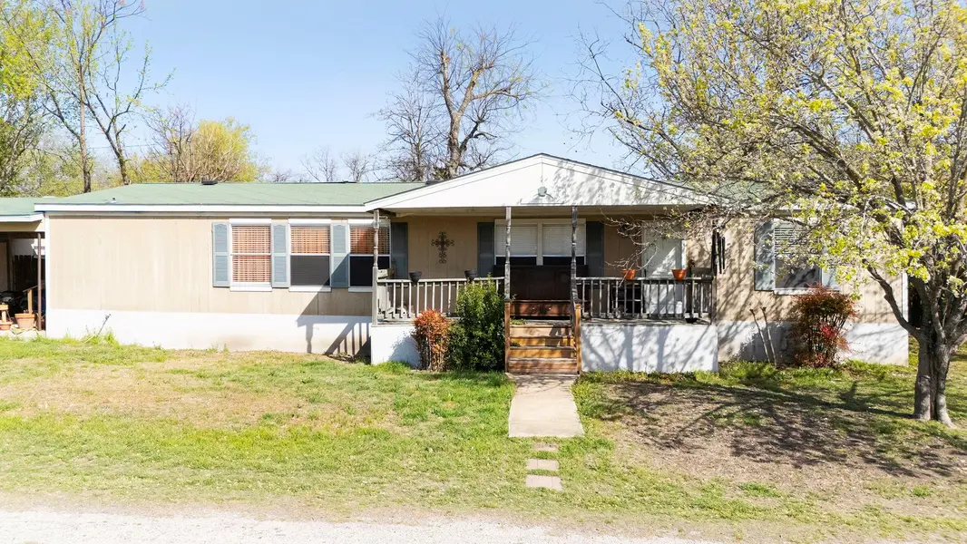 209 E Sheldon Ave, Thrall, TX 76578