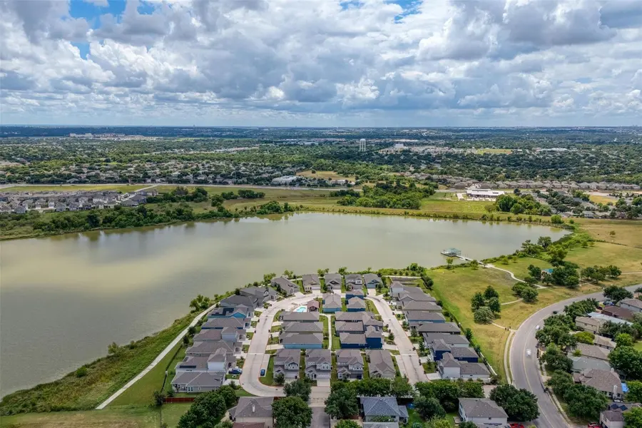 3017 Settlement DR #24, Round Rock, TX 78665