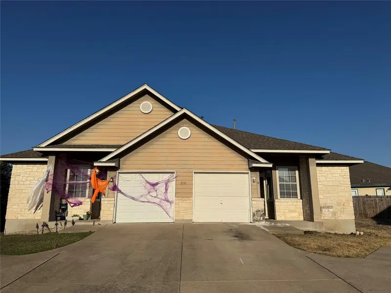 2710 Westhampton CT #A, Round Rock, TX 78664