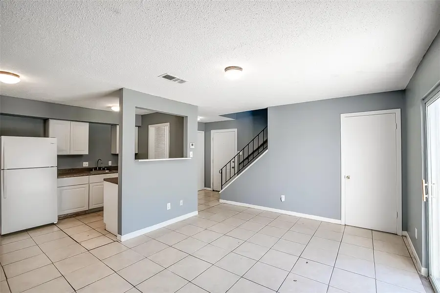 2215 Missionhill DR #104, Austin, TX 78741