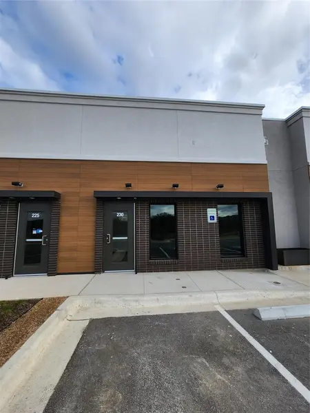 2261 GATTIS SCHOOL RD RD #230, Round Rock, TX 78664